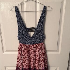 Floral Patterned Sleeveless Dress